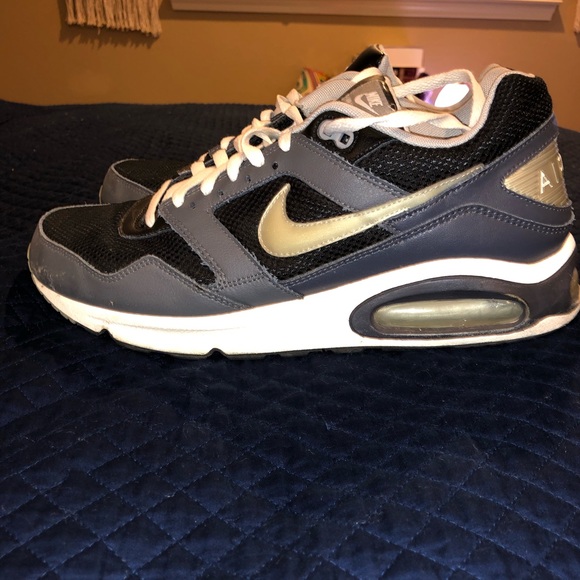 air max navigate air max navigate